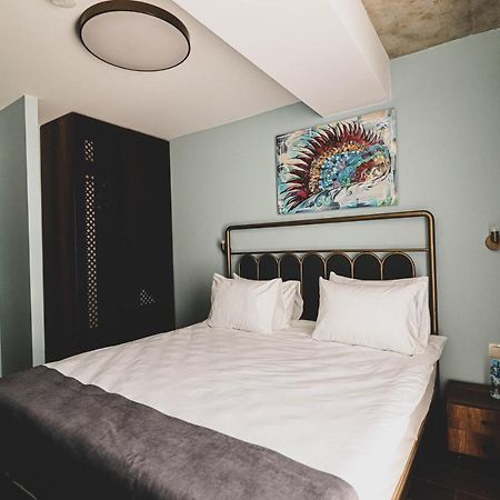 Paliani Hotel メスティア エクステリア 写真