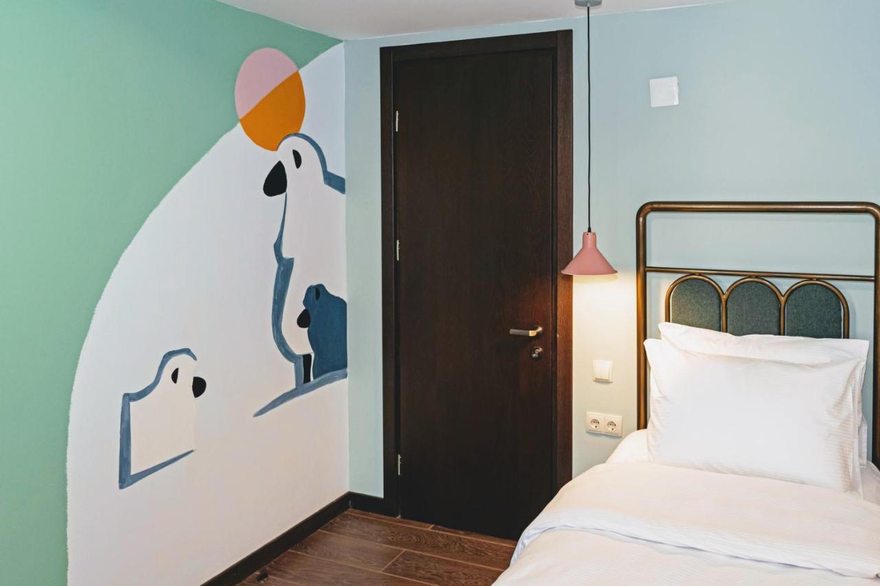 Paliani Hotel メスティア エクステリア 写真